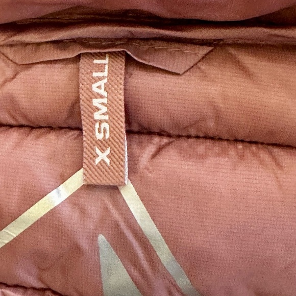Superdry “Luxe Fuji” Hooded Double Zipper Vest Shimmer Pink Extra Small Like New - Picture 14 of 15